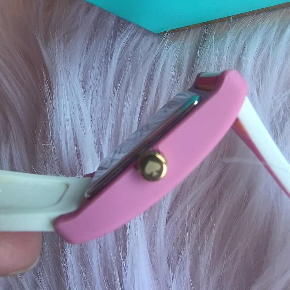 NEEDS BATTERY Kate Spade Red Pink Blue Yellow Orange Striped Silicone Watch - Picture 8 of 16